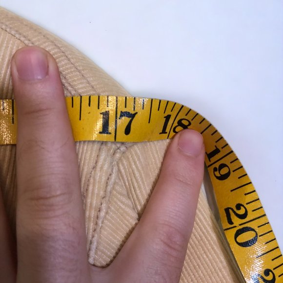 Y2K Roxy Jean Womens Beige Corduroy Winter Jacket w/ Fur Lining Snap Buttons - Picture 2 of 5